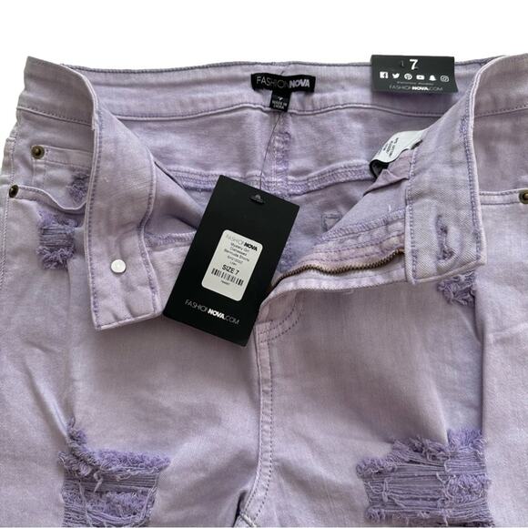 Fashion Nova Lilac Purple Mystery Girl Distressed Bermuda Jean Shorts Size 7 NEW - Picture 9 of 12